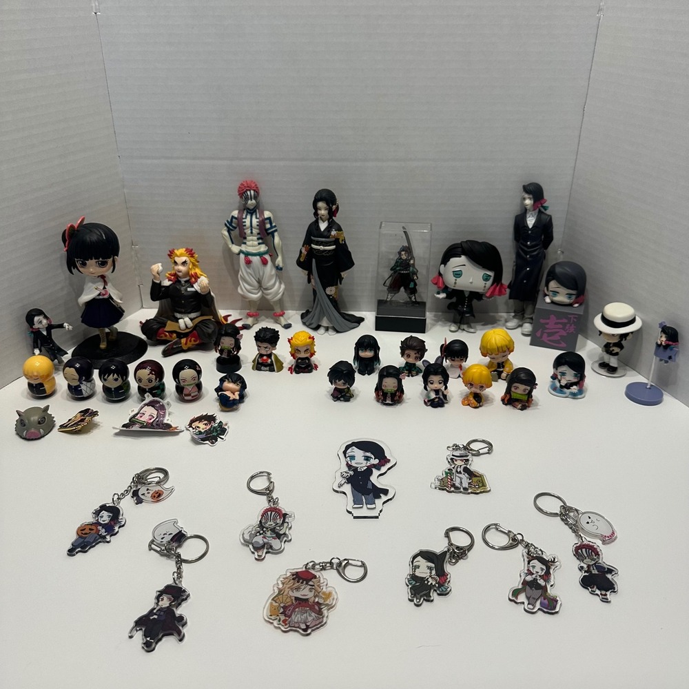 Demon Slayer Anime Figure Keychain Mini Figure Mixed Lot 40+ Pieces